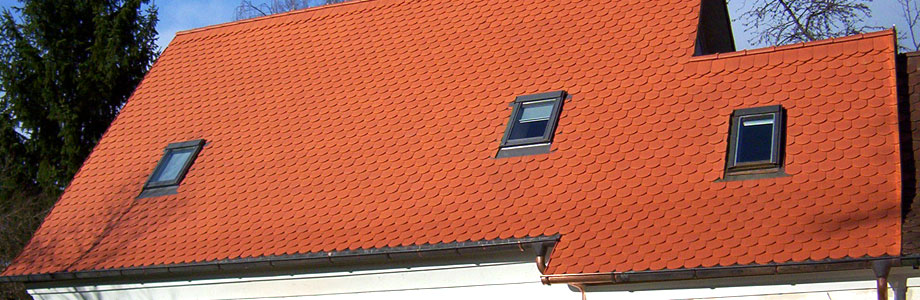 GHV mbH Gesellschaft für Holzverarbeitung Zimmerei || Leistungen - Energetische Dachsanierung und Dacheindeckung Neu- und Sanierungsarbeiten